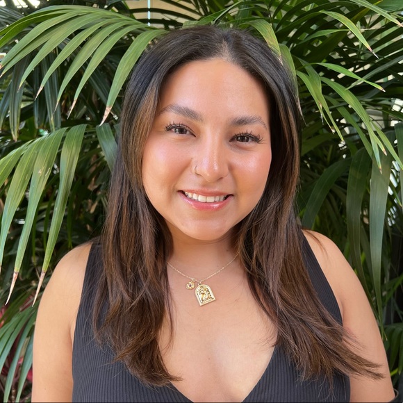 Meet your Posher, Madie - Picture 1 of 1